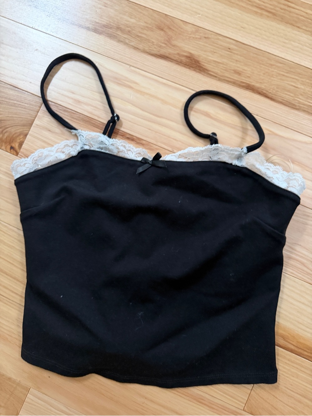Women’s Black Lace-Trim stretch Camisole